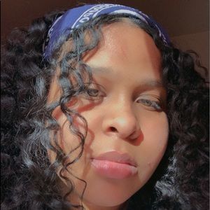 Meet your Posher, Serena